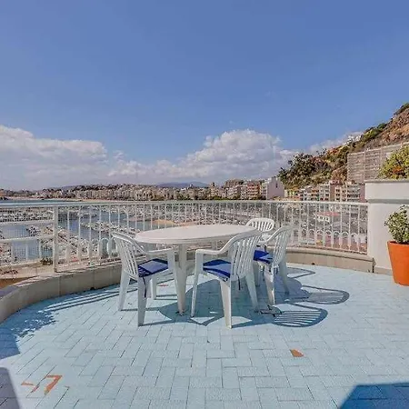 Ba Puerto De * Blanes
